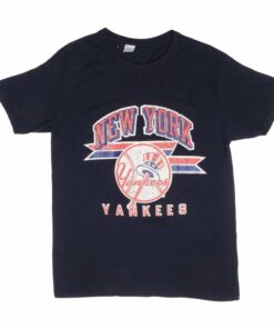 VINTAGE CHAMPION MLB NEW YORK YANKEES TEE SHIRT 1988 MEDIUM MADE IN USA VINTAGE CHAMPION MLB NEW YORK YANKEES TEE SHIRT 1988 MEDIUM MADE IN USA