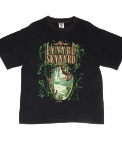 VINTAGE LYNYRD SKYNYRD WORLD TOUR 1993 TEE SHIRT SIZE XL MADE IN USA VINTAGE LYNYRD SKYNYRD WORLD TOUR 1993 TEE SHIRT SIZE XL MADE IN USA