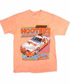 VINTAGE NASCAR ALAN KULWICKI HOOTERS RACE TEAM TEE SHIRT 90S SIZE MEDIUM MADE IN USA VINTAGE NASCAR ALAN KULWICKI HOOTERS RACE TEAM TEE SHIRT 90S SIZE MEDIUM MADE IN USA
