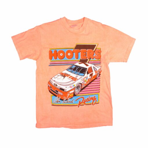 VINTAGE NASCAR ALAN KULWICKI HOOTERS RACE TEAM TEE SHIRT 90S SIZE MEDIUM MADE IN USA