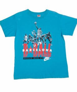 VINTAGE NIKE BASKETBALL DREAM TEAM BARCELONA TEE SHIRT 1987-1994 LARGE MADE USA