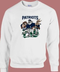 Looney Tunes New England Patriots Sweatshirt 1 Looney Tunes New England Patriots Sweatshirt 2