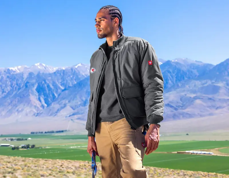 Decoding Comfort: Sweatshirt Vs Jacket - Choosing The Right Outerwear For Every Occasion 3 jac