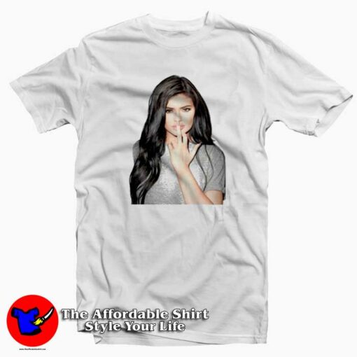 Beautiful Kylie Jenner Unisex T-Shirt