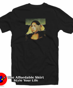 Billie Eilish x Monalisa Parody T-Shirt Billie Eilish x Monalisa Parody T-Shirt