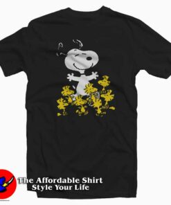 Happy Snoopy Peanuts Graphic T-shirt Gift Father’s Day Happy Snoopy Peanuts Graphic T-shirt Gift Father’s Day