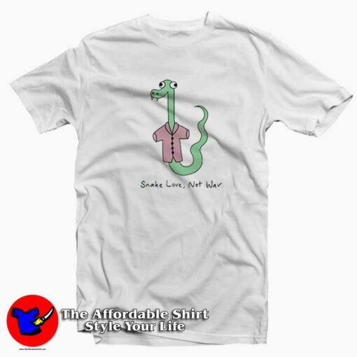 Pete Davidson Snake Love Not War Unisex T-shirt On Sale