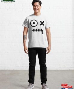 2020 Classic T-Shirt Hoodie 2020 Classic T-Shirt Hoodie