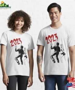 2023 Will Be A Good Yearhorror Retro Design For T Shirts Mugs Classic Sweatshirt 3