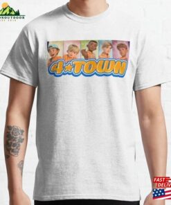 4 Town Turning Red Classic T-Shirt Hoodie Sweatshirt 4 Town Turning Red Classic T-Shirt Hoodie Sweatshirt