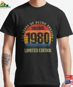 42 Years Of Being Awesome Vintage 1980 Limited Edition Retro Ideas Classic T-Shirt 42 Years Of Being Awesome Vintage 1980 Limited Edition Retro Ideas Classic T-Shirt
