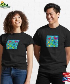 8 Bit Wild Parrots Classic T-Shirt Unisex