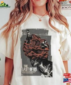 90S Vintage The Last Of Us Comic Shirt Merch Book Art Joel 2023 Retro Graphic Tee Classic Hoodie 2 90S Vintage The Last Of Us Comic Shirt Merch Book Art Joel 2023 Retro Graphic Tee Classic Hoodie 3