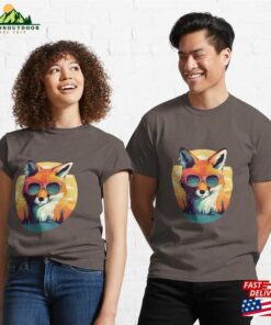 A Fox In Sunglasses Classic T-Shirt Hoodie