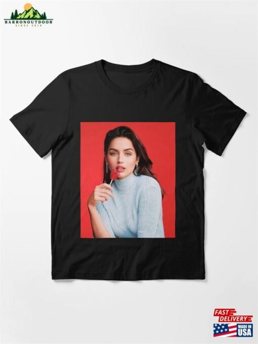 Ana Dearmas Essential T-Shirt Sweatshirt Hoodie