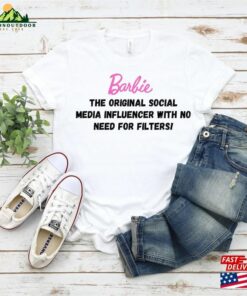 Barbie Inspired In A World Of Plain Janes Quot T Shirt T-Shirt Unisex Barbie Inspired In A World Of Plain Janes Quot T Shirt T-Shirt Unisex