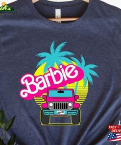 Barbie Offroad 4X4 Pink Car T-Shirt Malibu Movie 2023 Classic Sweatshirt