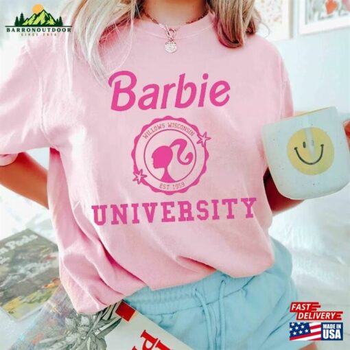 Barbie University Willows Wisconsin Est 1959 Shirt Girl Gift For Lover Hoodie Sweatshirt