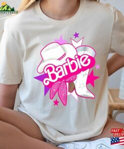 Barbie Western Country Cowboy Hat Bandana Boot Stars Pink Babe Doll Girly Unisex T-Shirt Oppenheimer Shirt Sweatshirt Classic Barbie Western Country Cowboy Hat Bandana Boot Stars Pink Babe Doll Girly Unisex T-Shirt Oppenheimer Shirt Sweatshirt Classic