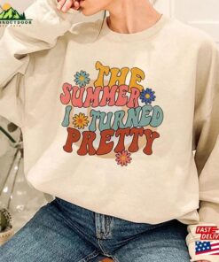 Beach Y2k Shirt The Summer Movie Hoodie T-Shirt Become Pretty Unisex Sweatshirt 2 Beach Y2k Shirt The Summer Movie Hoodie T Shirt Become Pretty Unisex Sweatshirt 3