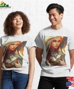 Beautiful Blond Fantasy Woman Classic T-Shirt Hoodie Beautiful Blond Fantasy Woman Classic T-Shirt Hoodie
