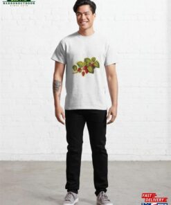 Branch Of Raspberries Classic T Shirt Sweatshirt 4