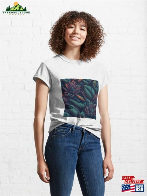 Bromeliad Pattern Classic T-Shirt Unisex