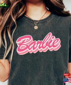 Comfort Colors® Retro Barbie Shirt Party Girls Bachelorette Funny Movie Tee Classic Sweatshirt Comfort Colors® Retro Barbie Shirt Party Girls Bachelorette Funny Movie Tee Classic Sweatshirt