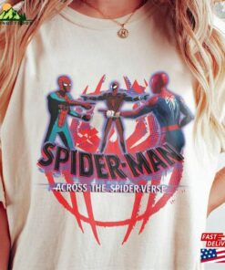 Comfort Colors® Vintage Retro Spider Punk Shirt Man Across The Hoodie Sweatshirt