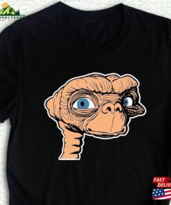 E T Extra Terrestrial Shirt Universal Studios Sweatshirt Classic E T Extra Terrestrial Shirt Universal Studios Sweatshirt Classic