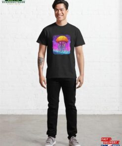 Electric Jellyfish Classic T Shirt Sweatshirt 3