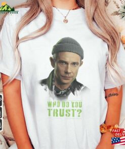 Everett Ross Who Do You Trust Movie Shirt Secret Invasion 2023 Tv Series Vintage 90S Y2k Unisex Sweatshirt 3 Everett Ross Who Do You Trust Movie Shirt Secret Invasion 2023 Tv Series Vintage 90S Y2k Unisex Sweatshirt 4