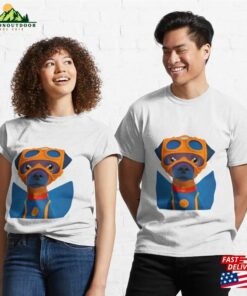 Flying Cute Dog Classic T-Shirt Unisex