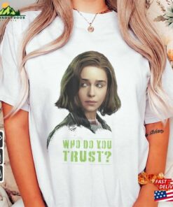 Giah Who Do You Trust Movie Shirt Secret Invasion 2023 Tv Series Vintage 90S Y2k Unisex Sweatshirt 4