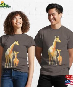 Giraffe Mom And Babe Classic T Shirt Hoodie Sweatshirt 3