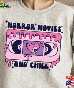 Halloween Horror Movies And Chill Comfort Color Shirt Retro Spooky Vibes Unisex T-Shirt Party Sweatshirt Classic