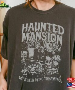Haunted Mansion Graphic Comfort Color Tee Disney Halloween Party 2023 Shirt Retro Horror Movies Sweatshirt Unisex