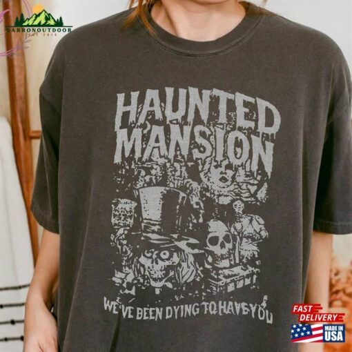 Haunted Mansion Graphic Comfort Color Tee Disney Halloween Party 2023 Shirt Retro Horror Movies Sweatshirt Unisex