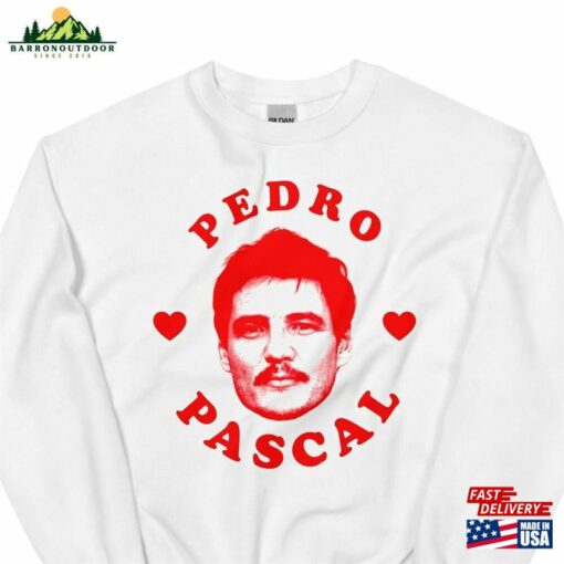 I Heart Pedro Pascal Sweatshirt Love Movie Tv Acto T-Shirt 2 Hearts For Tee Shirt Classic