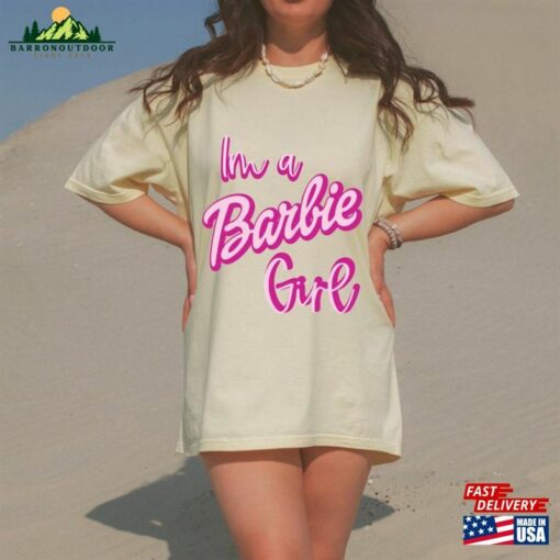 I’m A Barbie Girl Vintage Design Embrace Your Inner Gift For Lovers Retro Tee Hoodie T-Shirt