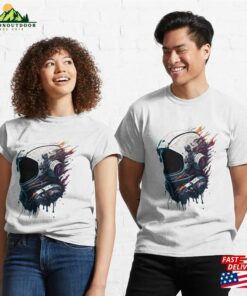 Into The Am Premium Graphic Tees Men Classic T-Shirt Sweatshirt