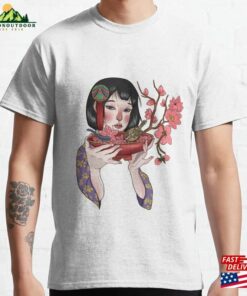 Japanese Sakura Girl Classic T-Shirt Hoodie Unisex Japanese Sakura Girl Classic T-Shirt Hoodie Unisex