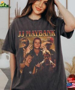 Jj Maybank Vintage Movie T-Shirt Outer Banks Unisex Sweatshirt Jj Maybank Vintage Movie T-Shirt Outer Banks Unisex Sweatshirt