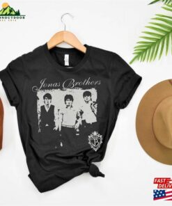 Joe Jonass Movie Rapper Retro Graphic Tee Shirt T-Shirt Unisex