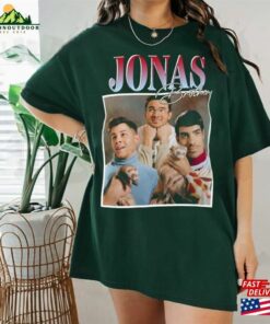 Jonas Brothers Vintage Tee 90S Joe Concert 2023 Retro Unisex Gift Sweatshirt T-Shirt Jonas Brothers Vintage Tee 90S Joe Concert 2023 Retro Unisex Gift Sweatshirt T-Shirt