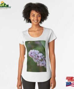 Lilacy Premium Scoop T-Shirt Classic