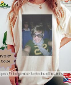 Louis Tomlinson Movie Theatre Selfie Meme Comfort Colors Shirt Cursed One Direction Classic Sweatshirt