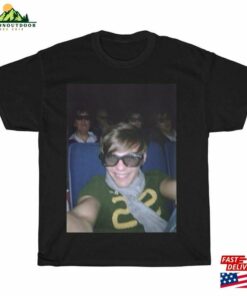 Louis Tomlinson Movie Theatre Selfie Meme T-Shirt Unisex