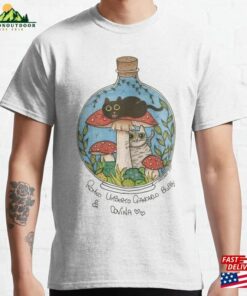 Lucats Classic T-Shirt Sweatshirt Unisex