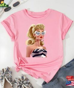 Margot Robbie Vintage Retro Shirt 2023 Hoodie Sweatshirt